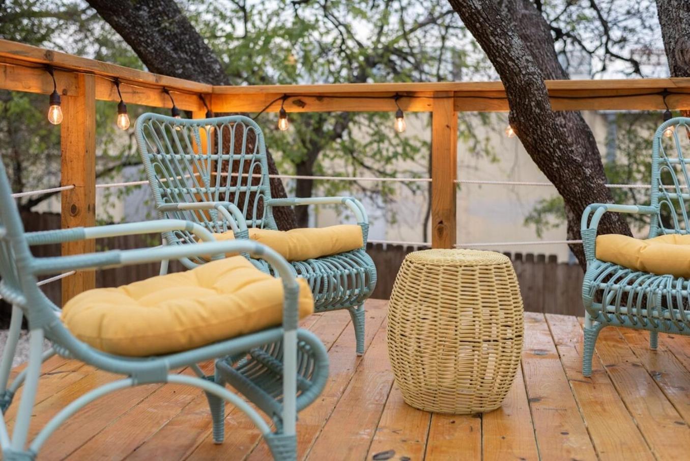Luxurious Home With Hot Tub & Tree Deck By 6Flags سان أنطونيو المظهر الخارجي الصورة